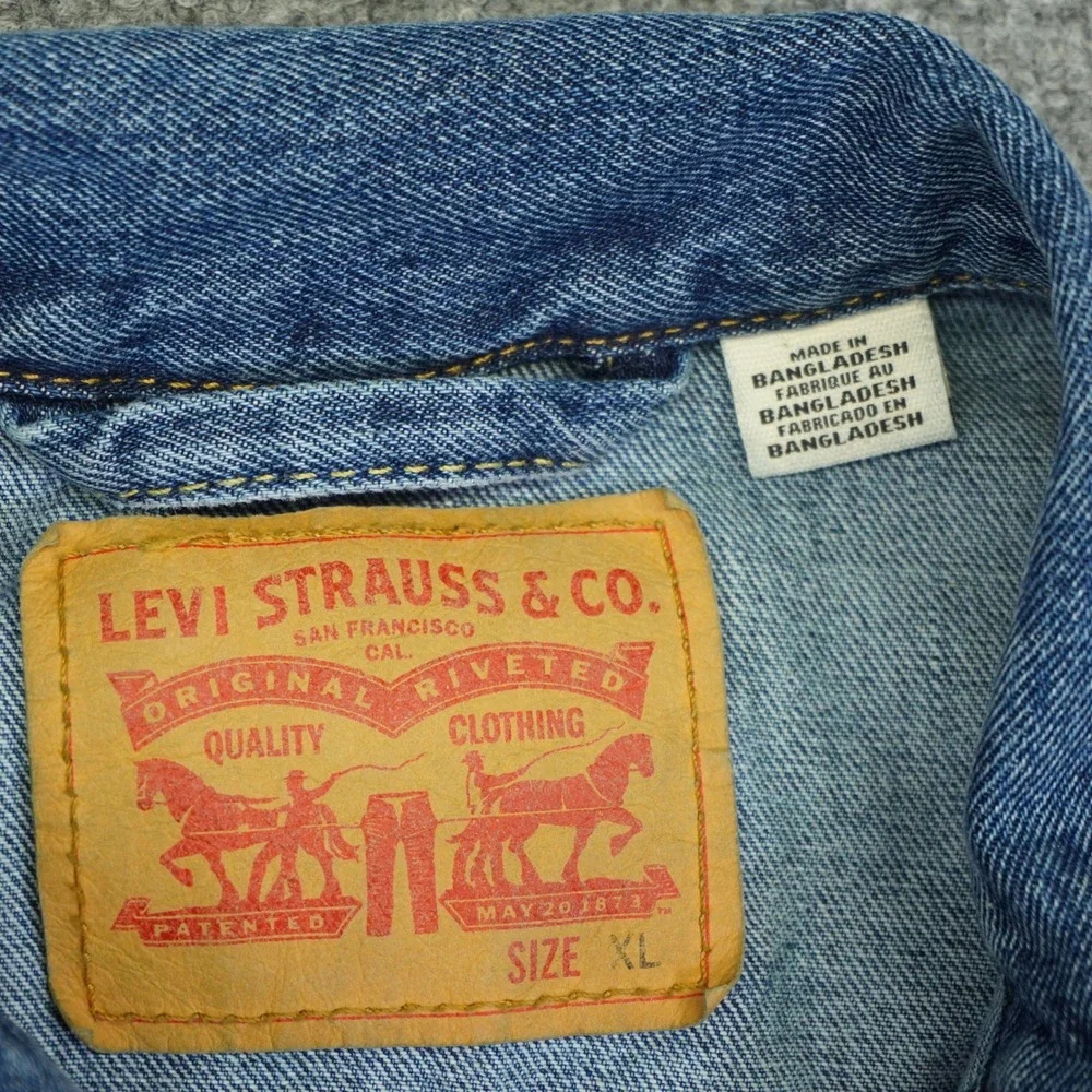Levis classic trucker